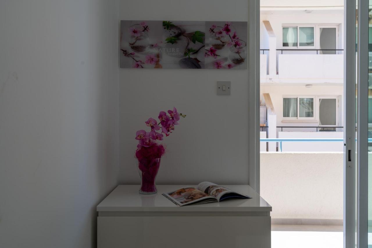 לרנקה Andrea 3-Bedroom Apt In Mackenzie מראה חיצוני תמונה