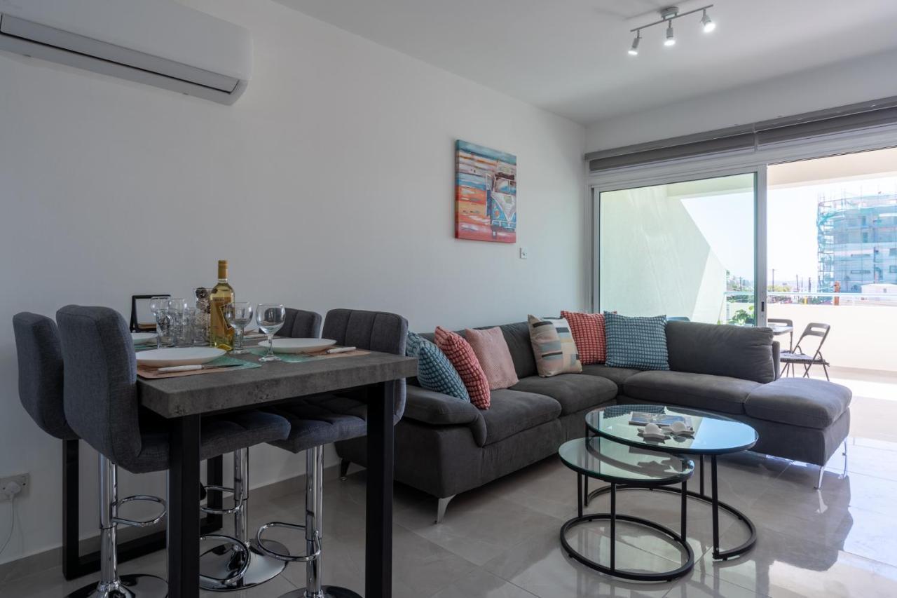 לרנקה Andrea 3-Bedroom Apt In Mackenzie מראה חיצוני תמונה